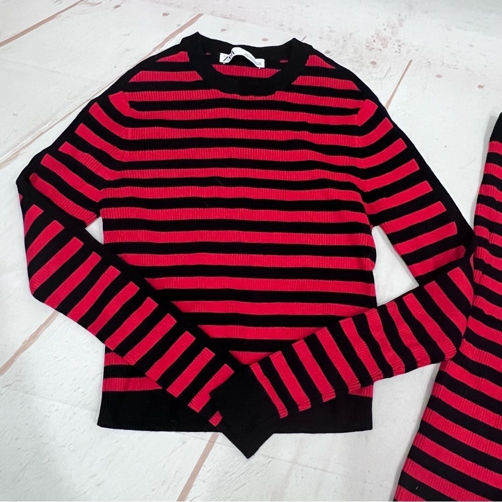 Zara Blogger’s Favorite Striped Ribbed Top & Skirt Set - Picture 6 of 12